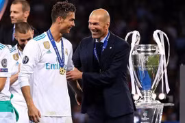 HLV Zidane úp mở chuyện tương lai sau trận đại thắng Liverpool