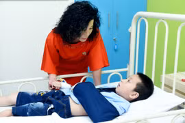 Những bệnh nhi đặc biệt ở Bệnh viện FV
