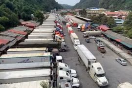 Giải pháp tháo gỡ khó khăn cho hoạt động thông quan hàng hóa tại cửa khẩu biên giới phía Bắc