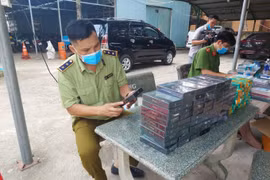 Bình Phước thu giữ 7.500 smartphone Samsung, iPhone có dấu hiệu nhập lậu