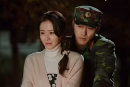 Hyun Bin và Son Ye Jin chính thức xác nhận hẹn hò
