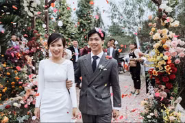 Khoe ảnh cưới đẹp lung linh, Công Phượng tiết lộ luôn ước nguyện năm mới