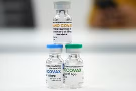 Thứ trưởng Đỗ Xuân Tuyên giải thích vì sao chưa cấp phép vắc xin Nanocovax