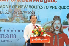 Bay từ Thanh Hoá, Nha Trang, Đà Lạt, Huế, Cần thơ tới Phú Quốc đón mùa hè sôi động