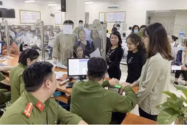 Công an Hà Nội thay đổi địa điểm làm thủ tục cấp căn cước công dân
