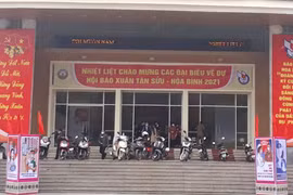 Tạm dừng lễ khai mạc Hội Báo xuân Tân Sửu - Hòa Bình 2021