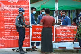 Bác sĩ, y tá ở Myanmar ngừng làm việc để phản đối cuộc đảo chính