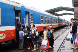 Tiếp tục dừng chạy tàu tuyến Hà Nội - Hải Phòng vì dịch Covid-19