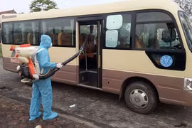 Hà Tĩnh: Chở 6 người là F2 trên xe khách, 134 người bị cách ly khẩn cấp
