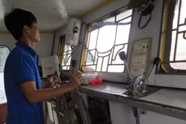 Đề xuất phạt đến 40 triệu đồng hành vi uống rượu, bia điều khiển phương tiện đường thủy