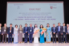 Trường ĐH Văn Lang kiểm định thêm 3 chương trình đào tạo