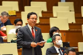 Đại biểu QH Hoàng Văn Cường: Đã có trụ sở mới, nhưng nhiều cơ quan vẫn không “nhả đất vàng”