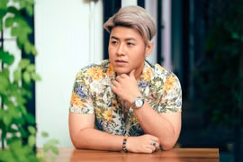 Akira Phan phát ngôn về cách ăn mặc của phụ nữ khiến khán giả tức giận