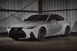 Lexus IS 500 F Sport Performance Launch Edition được sản xuất giới hạn 500 xe