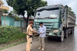 Dẹp nạn 'hung thần' xe quá tải từ ngày 1/4