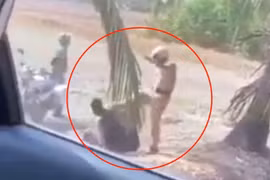 TP. HCM: Xác minh clip CSGT đánh 2 thanh niên