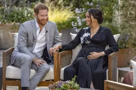 Cuộc phỏng vấn của Harry và Meghan tố cáo sự độc hại của báo chí lá cải Anh