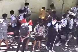 Đồng Nai: Một học sinh bị đánh hội đồng, chấn thương nặng
