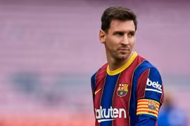 Tiền đạo Messi: "Tôi mất nhiều bạn bè, khóc sưng húp mắt khi trở lại Barcelona"