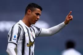 CLB Juventus chốt xong giá bán Ronaldo cho Man Utd