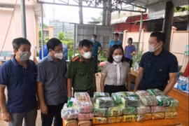 Bộ Công an gửi Thư khen Công an Đồng Nai phá đường dây ma túy núp bóng “xe luồng xanh”  