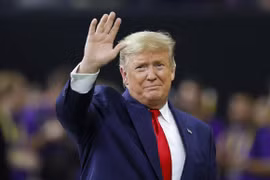 Đa số cử tri Mỹ ủng hộ việc luận tội, cách chức Tổng thống Trump