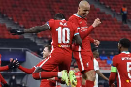 CLB Liverpool lọt vào tứ kết Champions League