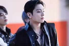 Jungkook (BTS) lọt top 7 người đàn ông quyến rũ nhất thế giới 2021
