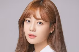 Nữ ca sĩ Heo Youngji - cựu thành viên Kara mắc Covid-19