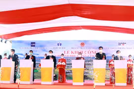 Phó Thủ tướng Phạm Bình Minh dự lễ khởi công Dự án kết nối giao thông các tỉnh miền núi phía Bắc