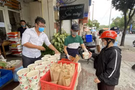 Cá nhân, tổ chức hoạt động thiện nguyện có cần xin giấy đi đường, ai được phép cấp?