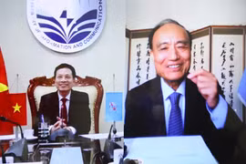 Bộ Thông tin & Truyền thông ký kết hợp tác với ITU về tổ chức Hội nghị và Triển lãm Thế giới số 2021