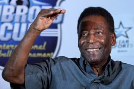 “Vua bóng đá” Pele nhập viện khẩn cấp, người hâm mộ Brazil lo lắng