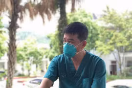 Vi rút gây dịch bệnh COVID-19 tại Bắc Giang tấn công phổi rất nhanh