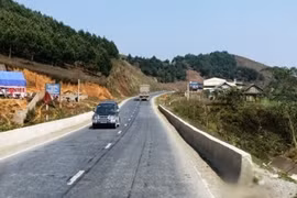 Sơn La đề xuất đầu tư cao tốc Hòa Bình - Mộc Châu bằng vốn ngân sách