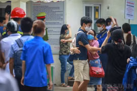 Ngày đầu tiên kỳ thi tuyển sinh vào lớp 10 của Hà Nội: Thí sinh tự tin hoàn thành 100% bài môn Ngoại ngữ