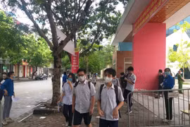 Thí sinh tự tin, chuyên gia đánh giá rất cao đề Ngữ Văn thi lớp 10 của Hà Nội
