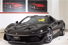 Khám phá siêu xe Ferrari J50 dành riêng cho thị trường Nhật Bản