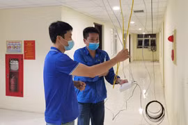 Sở TT&TT Hà Nội đề nghị các doanh nghiệp đảm bảo hạ tầng, đường truyền cung cấp dịch vụ viễn thông ổn định