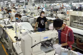 Phải xác định sống chung với dịch bệnh, không thể mãi "tắt - bật - tắt - bật nền kinh tế”