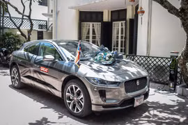 Mẫu xe chạy hoàn toàn bằng điện Jaguar I-Pace đầu tiên tại Việt Nam chính thức có chủ
