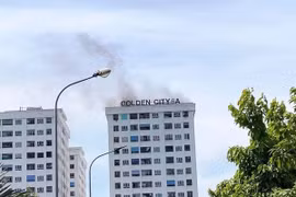 Nghệ An: Cháy chung cư Golden City 6, người dân hoảng hốt chạy thoát thân
