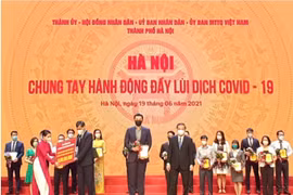 Tập đoàn Tân Hoàng Minh ủng hộ 20 tỷ đồng, quyết tâm cùng TP. Hà Nội đẩy lùi dịch Covid-19