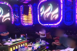 Bất chấp lệnh cấm, quán karaoke vẫn mở cửa cho nhóm khách “mở tiệc ma túy”