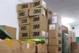 TP. HCM: Phát hiện 10.000 khẩu trang có dấu hiệu giả mạo nhãn hiệu tại khuôn viên hội chữ thập đỏ