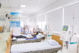 Giảm gánh nặng chi phí y tế cho người bệnh mãn tính trong điều kiện phòng, chống Covid-19