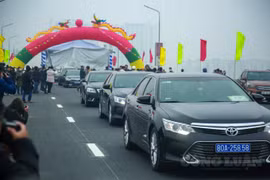 Cầu Thăng Long: Tưng bừng ngày thông xe