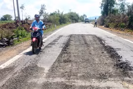 Khắc phục tồn tại trong bảo trì các tuyến quốc lộ tại nhiều tỉnh Tây Nguyên
