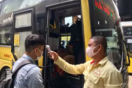 Khôi phục vận tải hành khách phù hợp với từng giai đoạn phòng chống dịch COVID-19