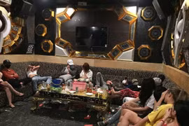 Phát hiện 47 nam, nữ dương tính với chất ma túy trong quán Karaoke